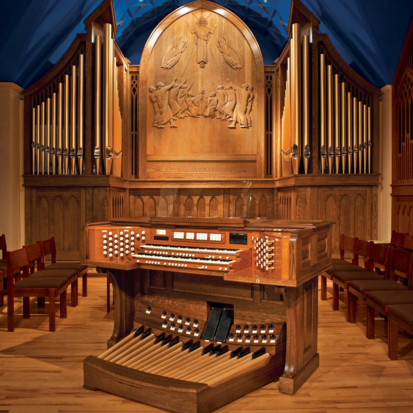 Звучание органа какое. Орган инструмент. Современный орган. Орган музыкальный. Церковный орган.